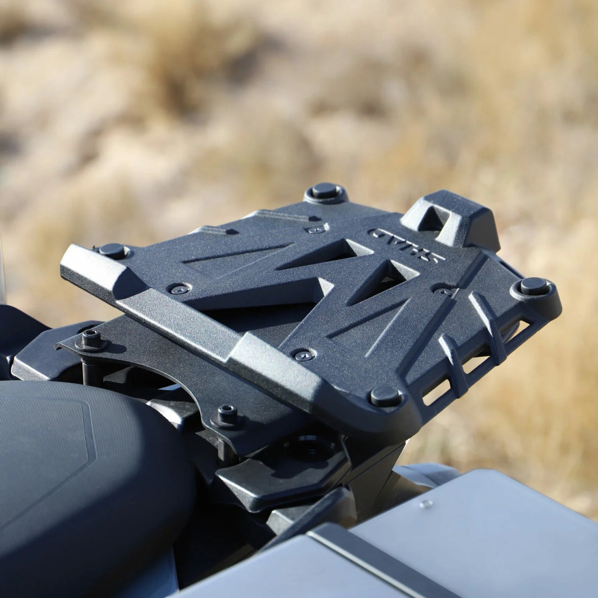 Shad Cast Aluminium Mount Plate Black for TR37/TR48/TR55 Top Cases