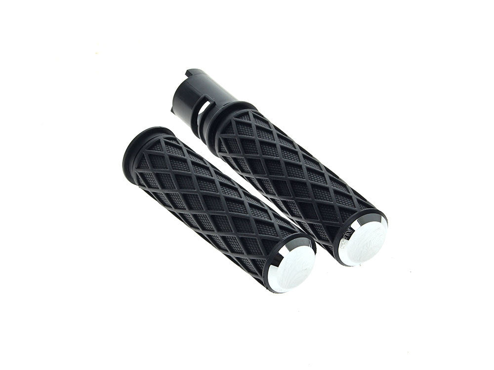 Arlen Ness AN-500-059 Diamond Handgrips Chrome for Harley-Davidson CVO Touring 23-Up/Street Glide/Road Glide 24-Up/Touring/Softail 25-Up