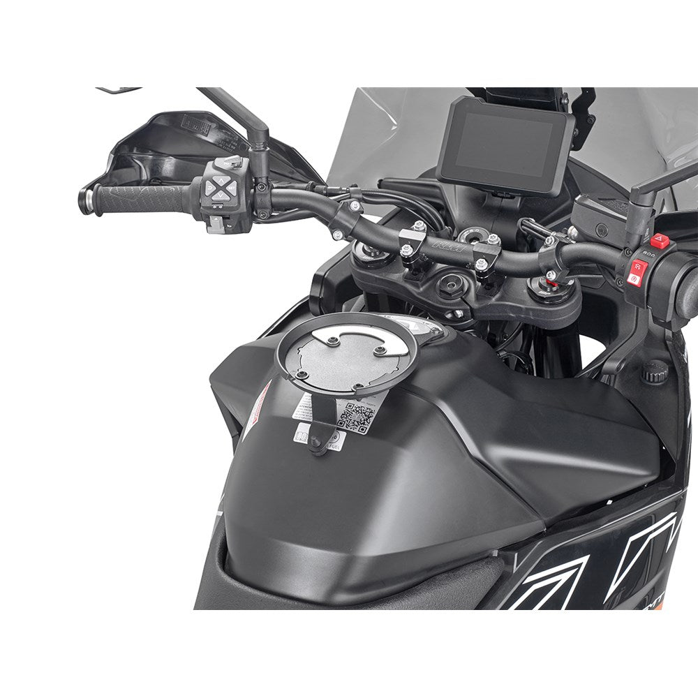 Givi BF80 Tank Flange Ring for KTM 890 SMT 23-24