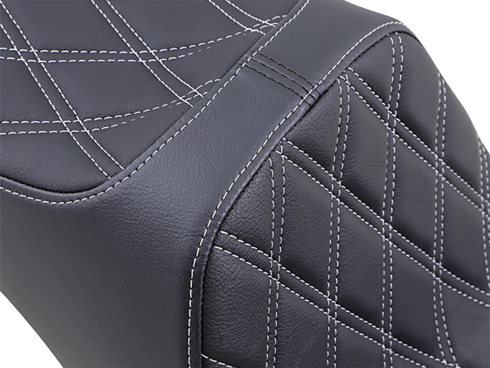 Drag Specialties DS-0802-1439 Predator 3 Dual Seat w/Silver Double Diamond Lattice Stitch for Harley-Davidson Softail 06-17 w/OEM 200 Rear Tyre