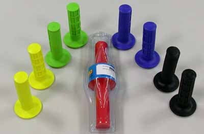 Emgo E4224634 Formula 630 MX Grips Red for 7/8" Handlebars