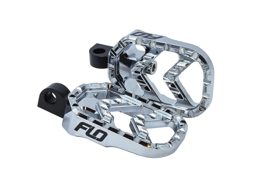 Flo Motorsports FLO-V-800CR Savage Series Footpegs w/H-D Male Mount Chrome
