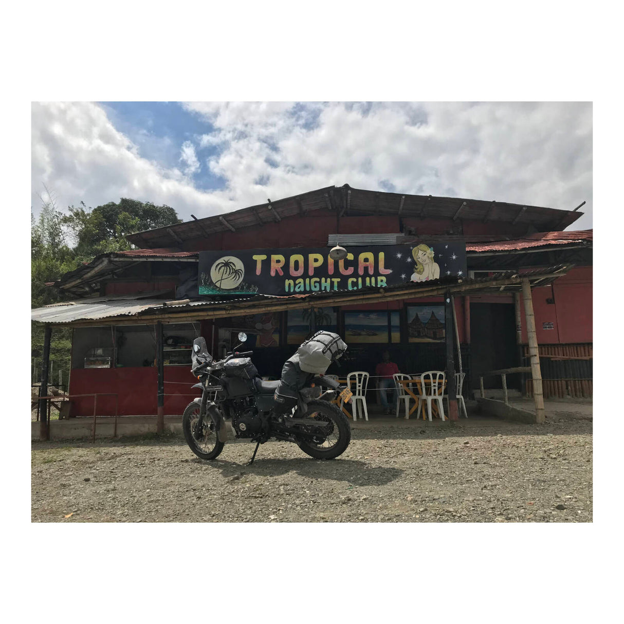 Giant Loop Diablo Black Tank Bag