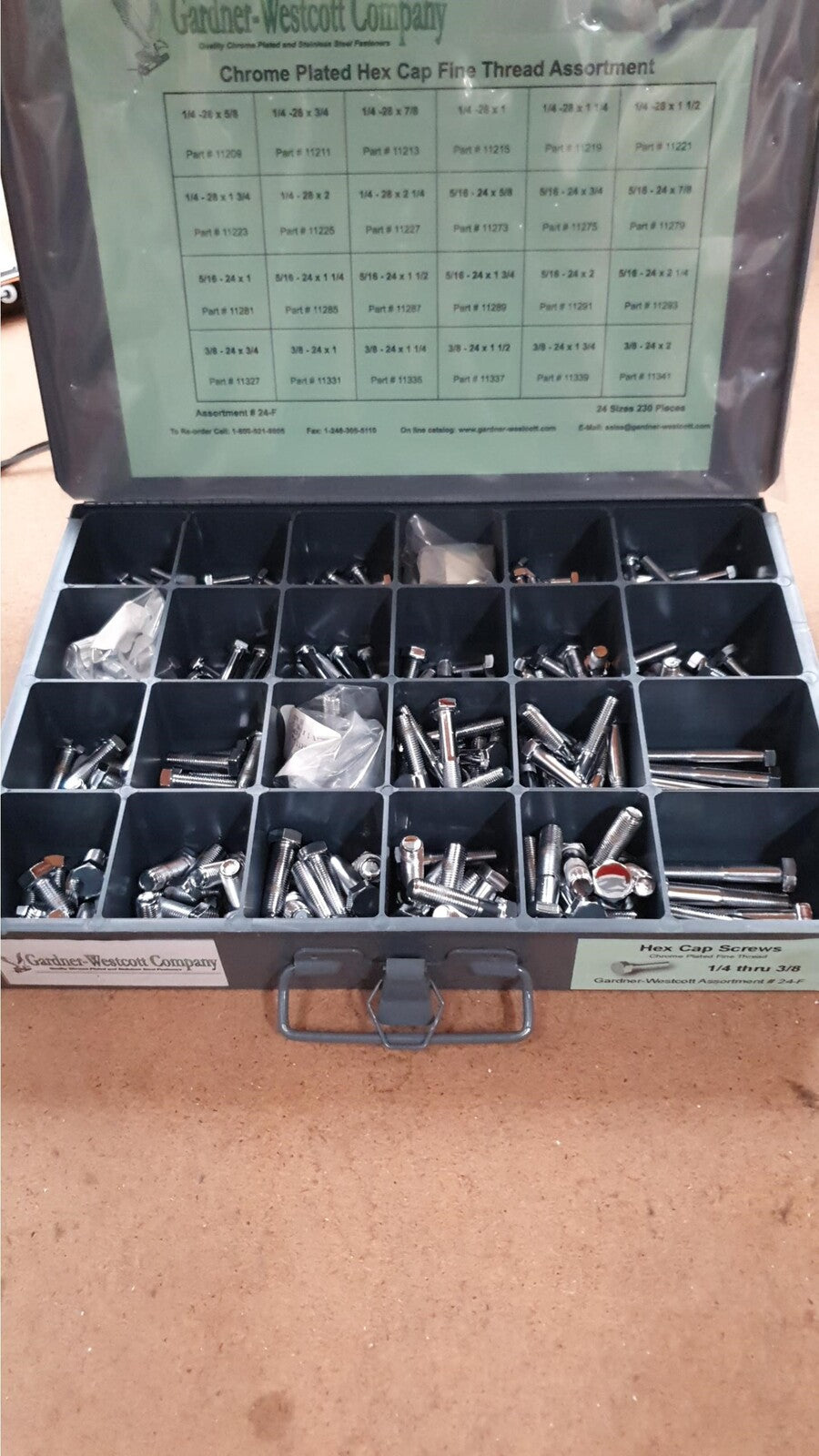 Gardner-Westcott Gardner-Westcott GW24F Tray Assortment Hex Bolts Chrome 220PC/24 Sizes UNF 1/4 through to 3/8 - CC1I