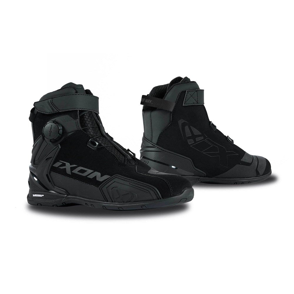 Ixon Bull 2 WP Black Boots