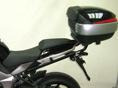 Shad Top Case Fitting Kit for Kawasaki Z1000 10-11