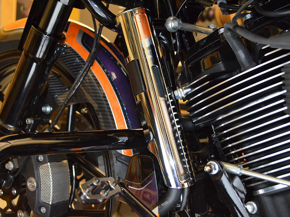 Kodlin KM-K25414 Water Reservoir Cover Chrome for CVO Touring 23-Up/Street Glide/Road Glide 24-Up