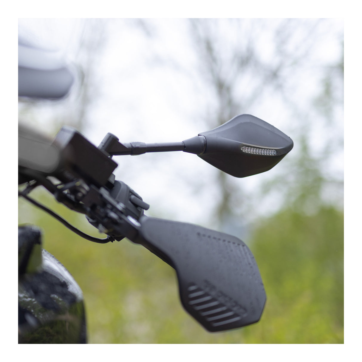 Oxford Signal Left Mirror M10 x 1.25 Right Hand Thread