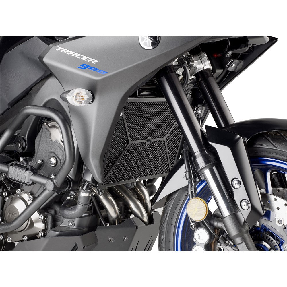 Givi PR2139 Radiator Guard for Yamaha MT-09 13-16/Tracer 900/Tracer 900 GT 18-20