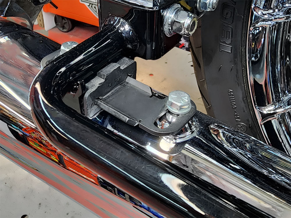 Bagger Nation PYO-SPAB Straight Pipe Alignment Brackets Black for Touring 85-Up