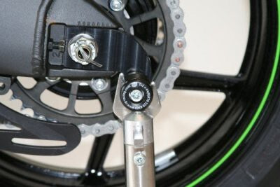 R&G Racing Cotton Reels M10 Black for Kawasaki ZX-10R 04-10