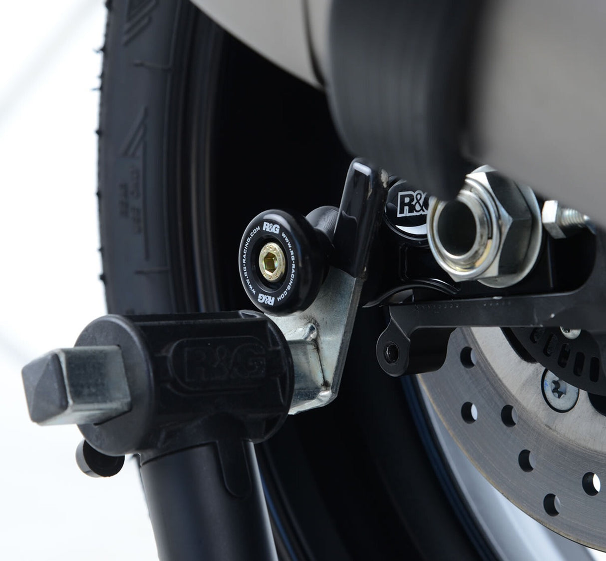 R&G Racing Cotton Reels M8 Black for Yamaha YZF-R6 17-20