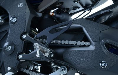 R&G Racing Boot Guard Kit (4 Piece) Black for Yamaha YZF-R1/R1M 15-20