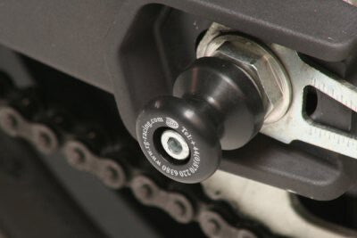 R&G Racing Spindle Sliders Black for Ducati Monster 696 08-14/Monster 795 12=14