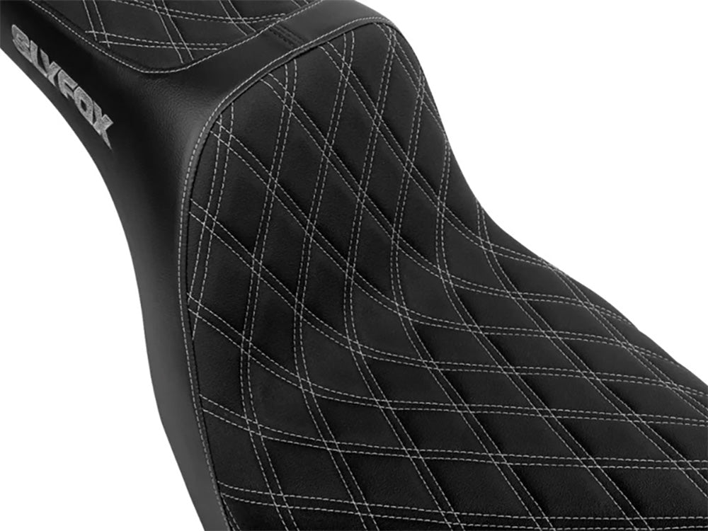 Slyfox Performance SF-0802-1672 Highnoon Dual Seat w/Grey Double Diamond Stitch for Harley-Davidson Sport Glide/Low Rider 18-Up/Low Rider S 20-Up/Low Rider ST 22-Up