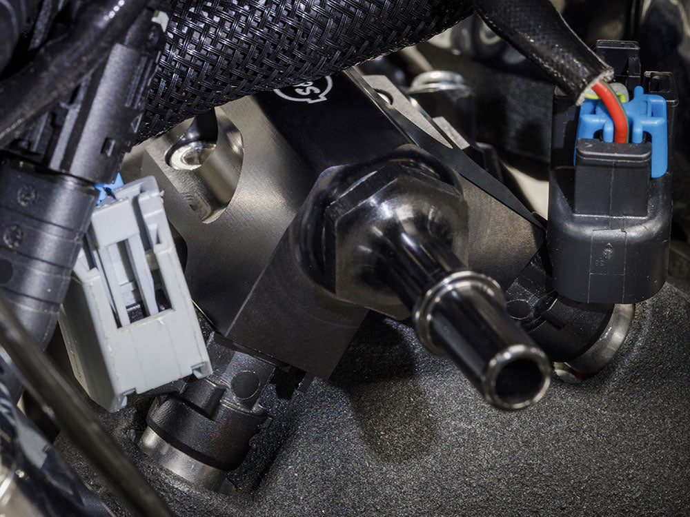 S&S Cycle SS160-0280 Billet Fuel Rail Kit for most Touring 17-24