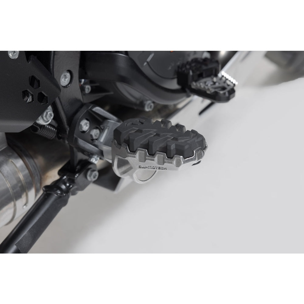 SW-Motech SW-FRS0411210200 EVO Footrest Kit Silver/Black for KTM 1290 Super Adventure 21-Up