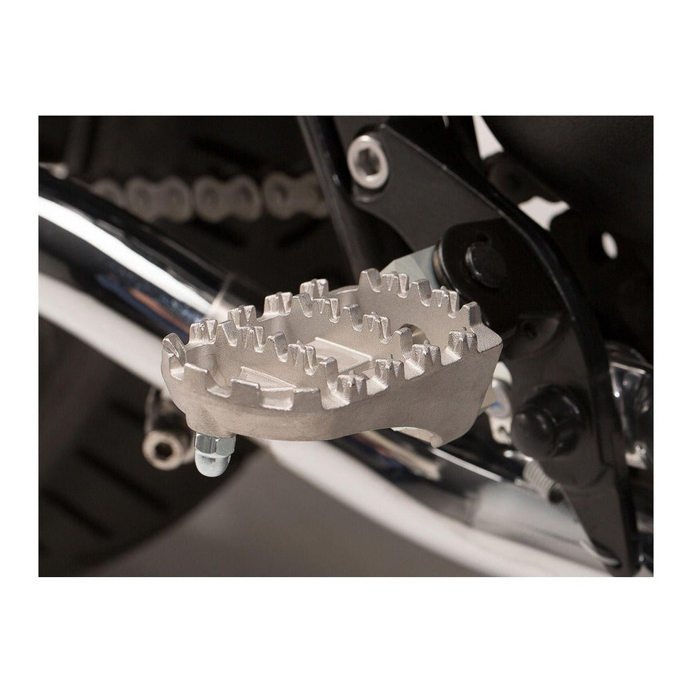 SW-Motech SW-FRS1101110201-S ION Footrest Kit Silver for Triumph Bonneville/T100 04-16/Scrambler 05-Up