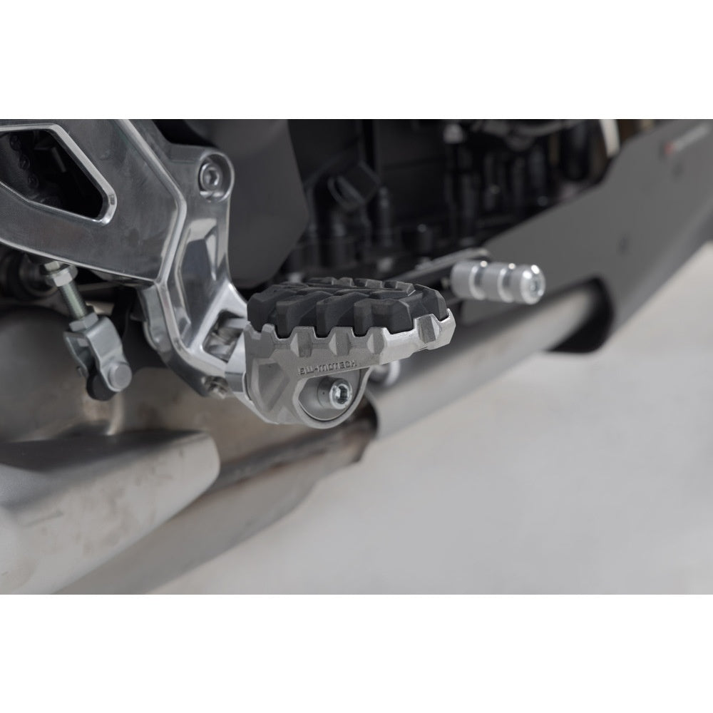 SW-Motech SW-FRS1111210500 EVO Footrest Kit Silver/Black for Triumph Tiger 660 21-Up