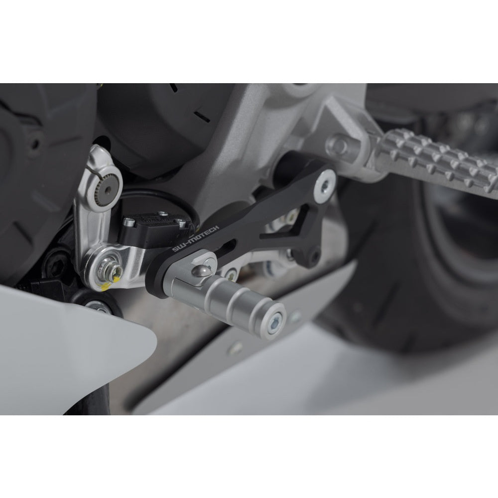 SW-Motech SW-FSC2251110001 Gear Lever Black/Silver for Ducati Monster 821/Monster 1200 14-Up/Monster 1200 R/S/Super Sport 950/Super Sport 950 S 16-Up