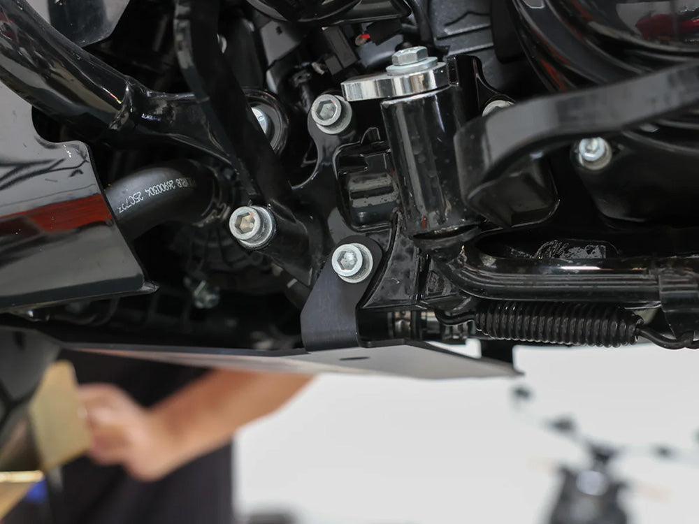 Thrashin Supply TS-TSC-3030-1 Skid Plate Black for CVO Touring 23-Up/Street Glide/Road Glide 24-Up