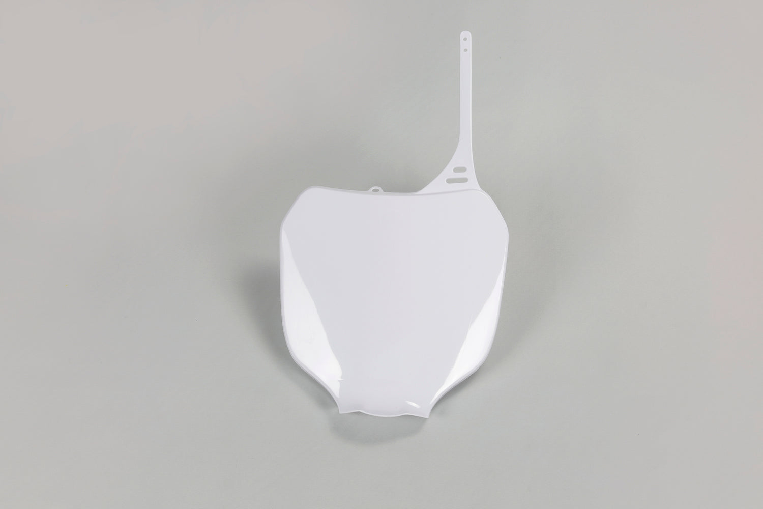 UFO Front Number Plate White for Yamaha YZ125/YZ250 00-05/YZ250F 01-05/YZF426 00-02/YZ450F 03-05