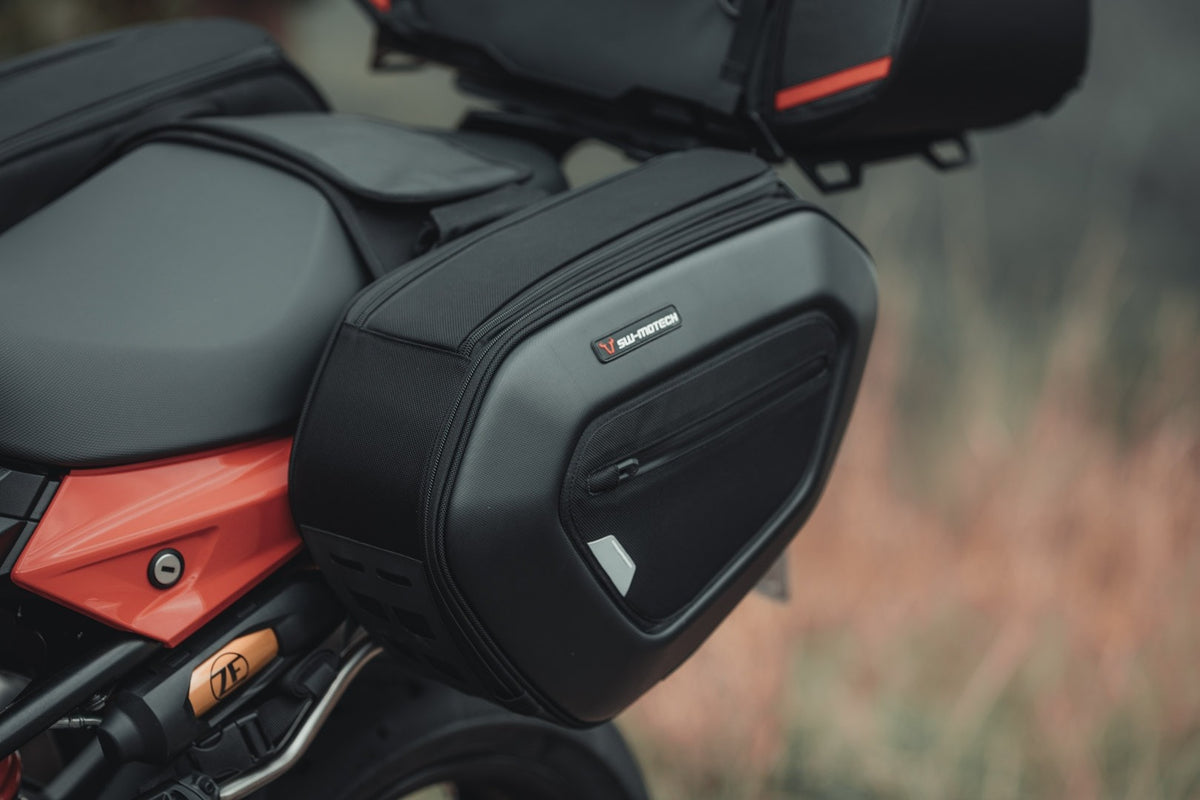 SW-Motech SW-BCHTA1174030601 PRO BLAZE H Black Saddlebag Set for Triumph Speed Triple R 12-16