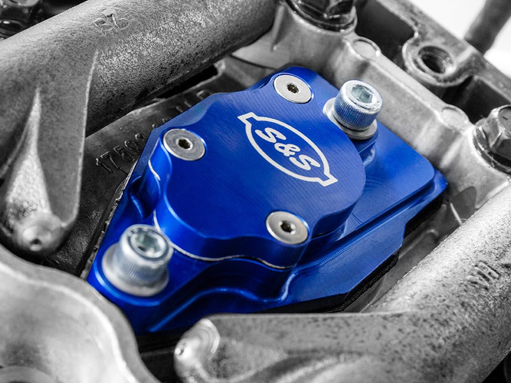 S&S Cycle SS900-1299 Rocker Box/Cylinder Head Breathers for Twin Cam 99-17