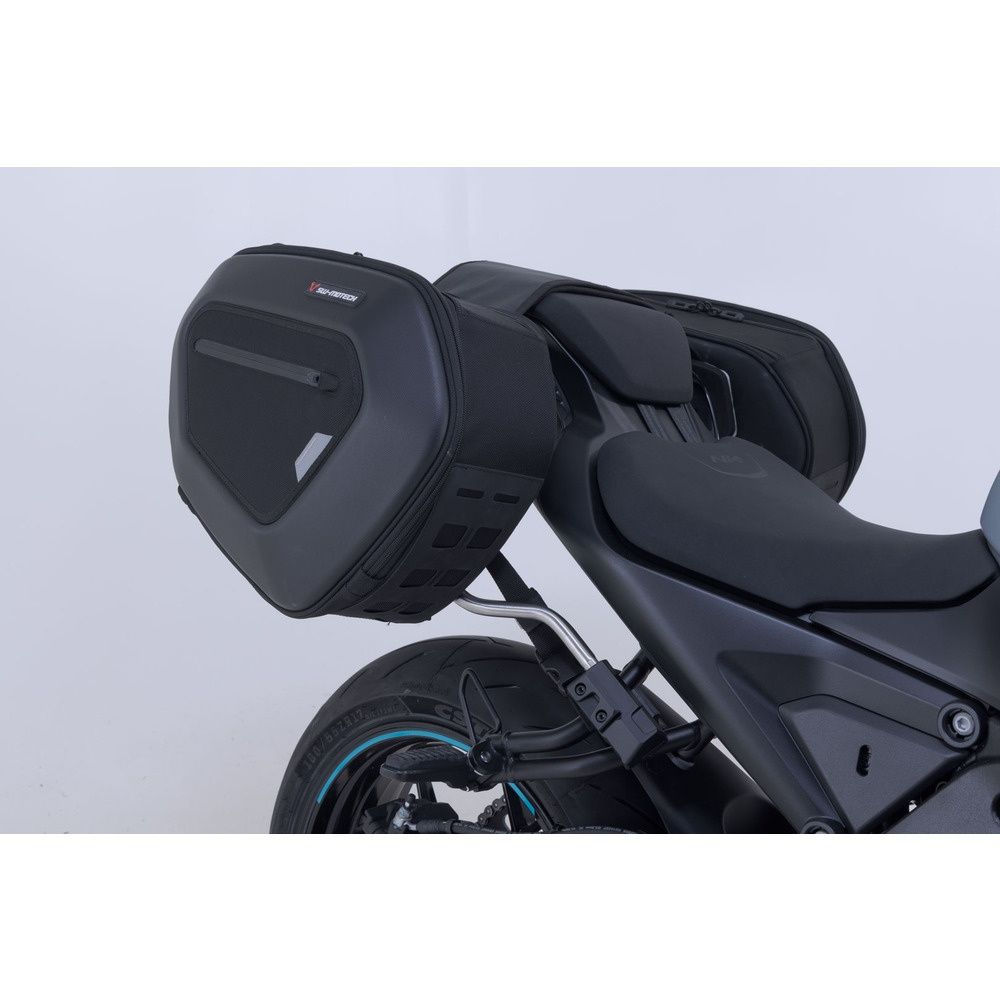 SW-Motech SW-BCHTA1074035000 PRO BLAZE H Black Saddlebag Set for CF Moto 675NK 25-Up