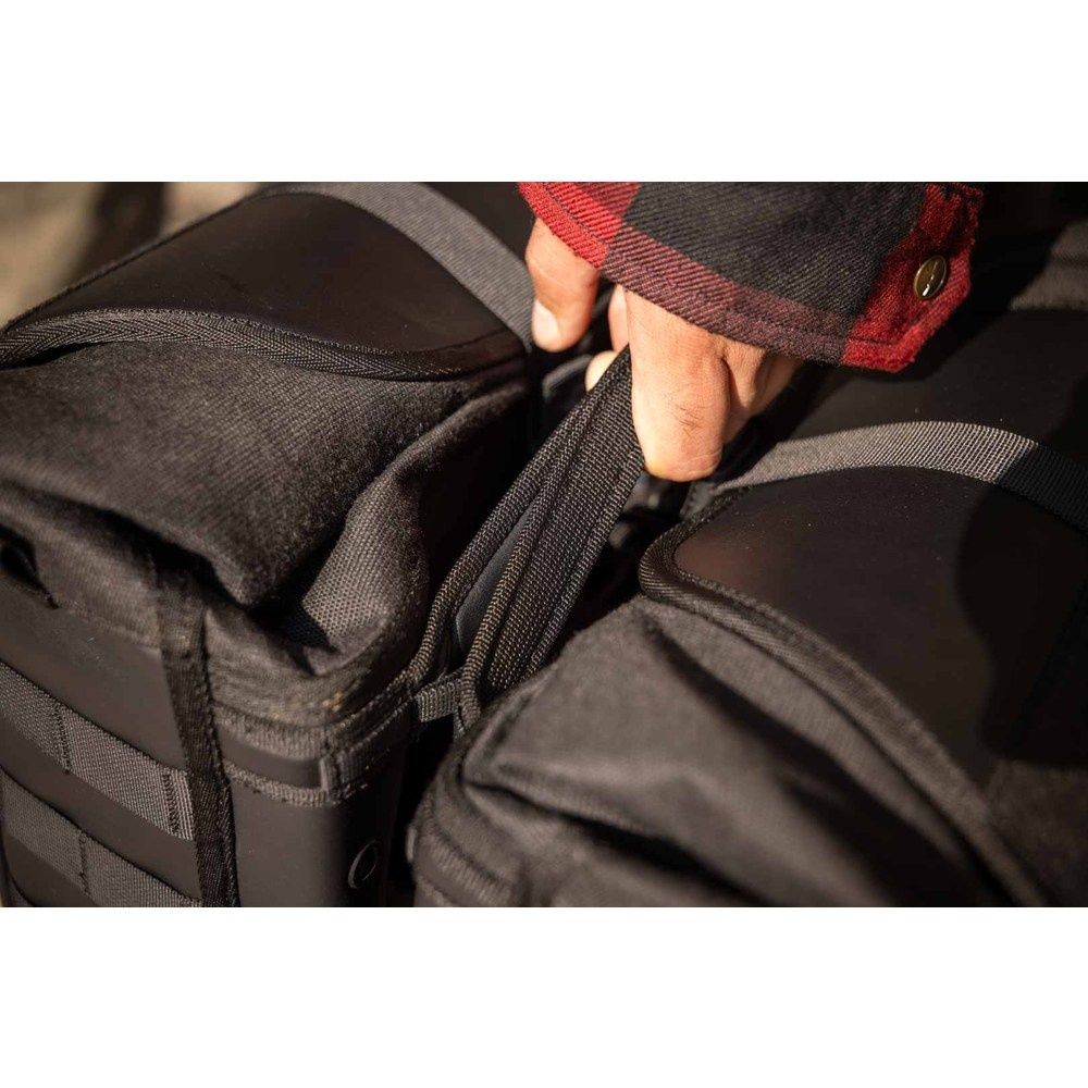 SW-Motech SW-BCHTA0040120000 Legend Gear 11L Black Side Bag for V-LOC