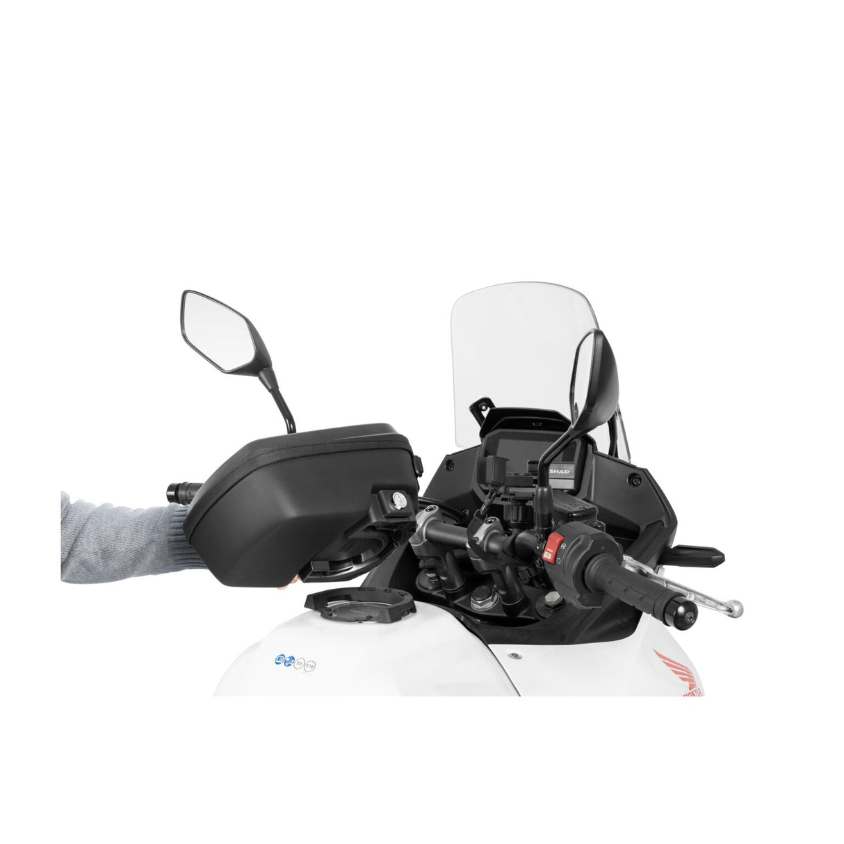 Shad T010CS Click System Fitting Kit for Aprilia/Benelli/Benda/Malaguti/Moto Guzzi/MV Augusta/Triumph/UM Models