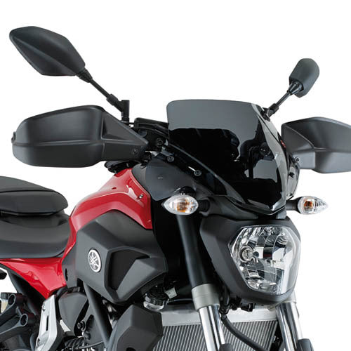 Givi A2118 Black Windshield 28.5 x 36cm for Yamaha MT-07 14-17