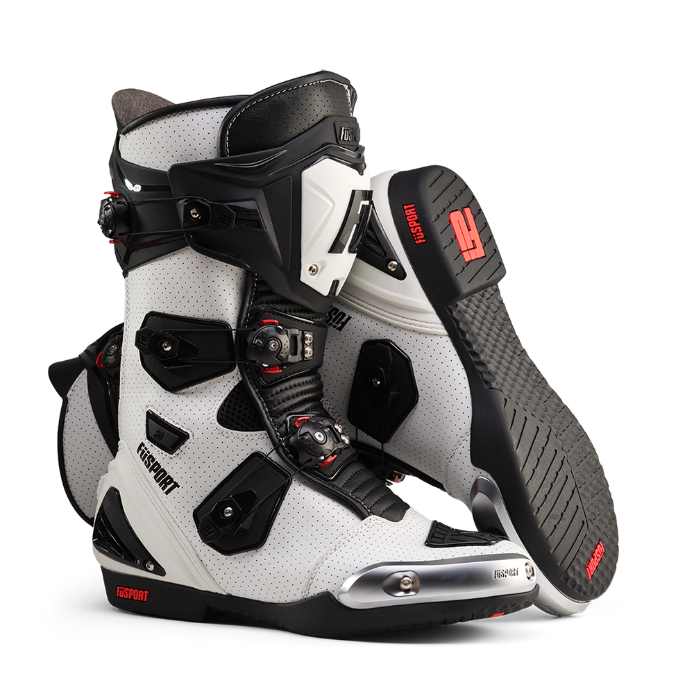 Fusport XR1 Perforated White/Black/White Boots