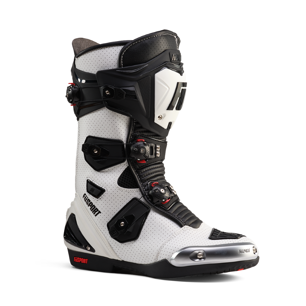 Fusport XR1 Perforated White/Black/White Boots