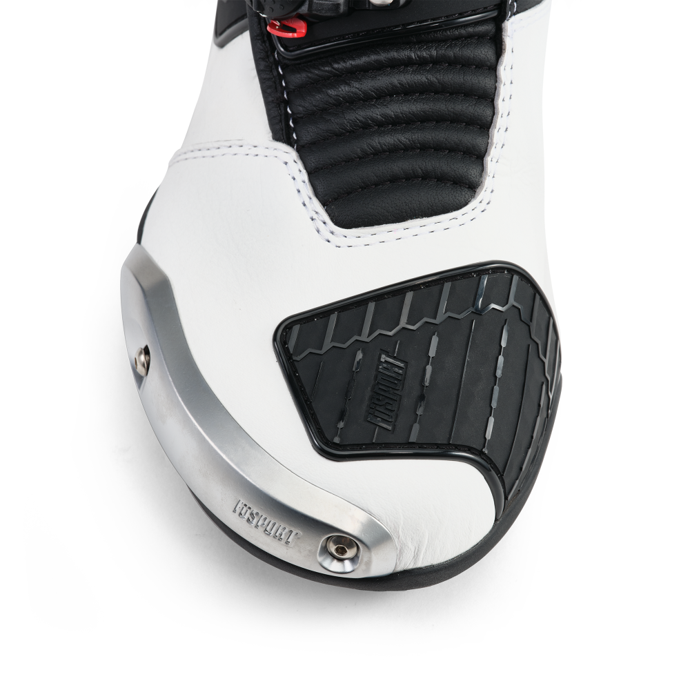 Fusport XR1 White/Black/White Boots