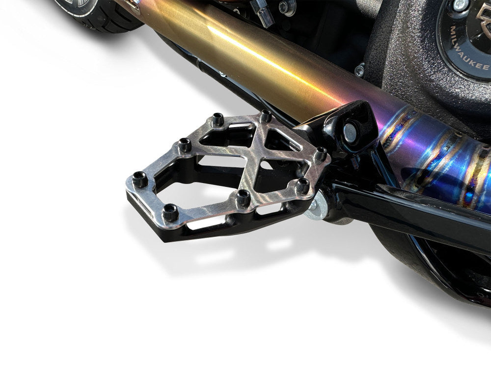 Kodlin KM-K73255 NXL Footpegs Black & Stainless for Softail 18-Up/Pan America 21-Up/Sportster S 21-Up Front Rider