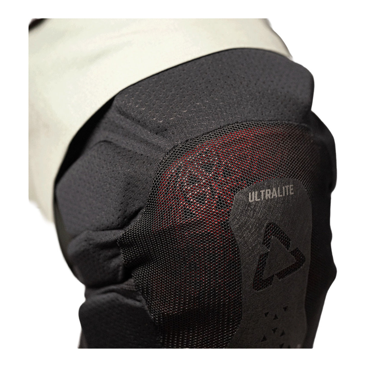 Leatt ReaFlex Ultralite EXT Black Knee Guards