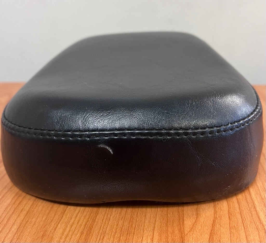 LePera Seats LP-LK-007P Bare Bones Pillion Pad for Softail 06-17 w/200 Rear Tyre - Minor Damage [INTERNAL]
