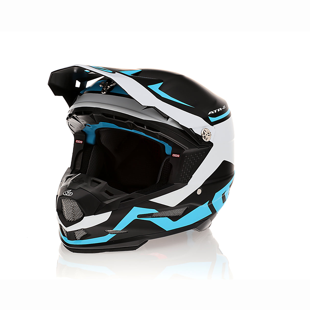 6D ATR-2 Drive Cyan Helmet