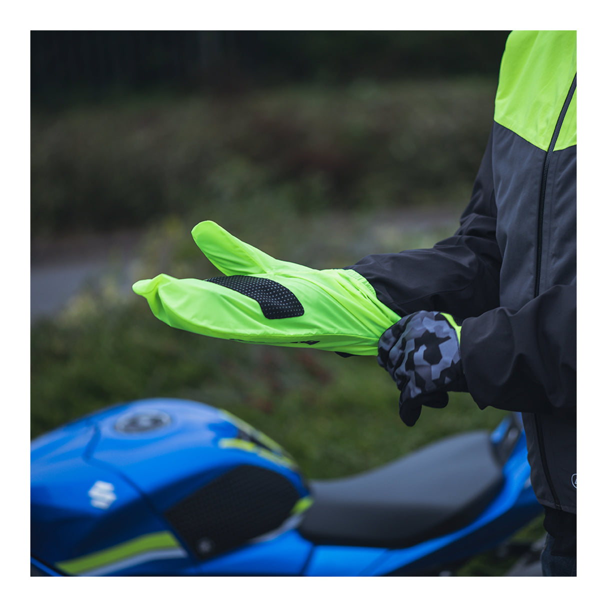 Oxford Rainseal Waterproof Black/Fluro Over Gloves