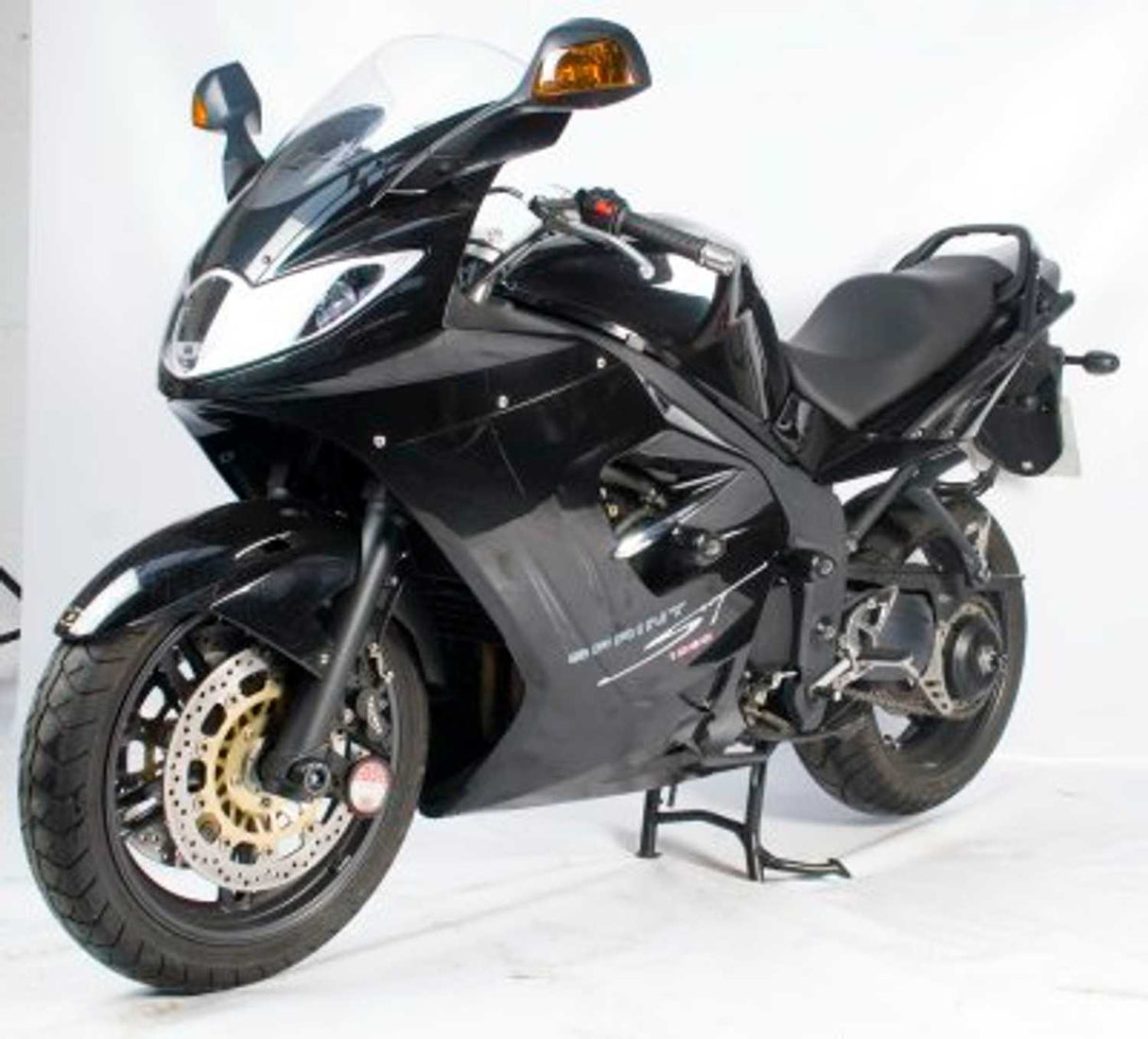 R&G Racing Aero Style Left Frame Crash Protectors Black for Triumph Sprint ST 05-10/Sprint GT 10-Up  (LHS ONLY)