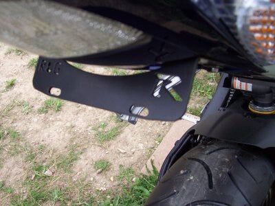 R&G Racing Tail Tidy License Plate Holder Black (Bad Boy Version) for Suzuki GSX-R1000 05-06