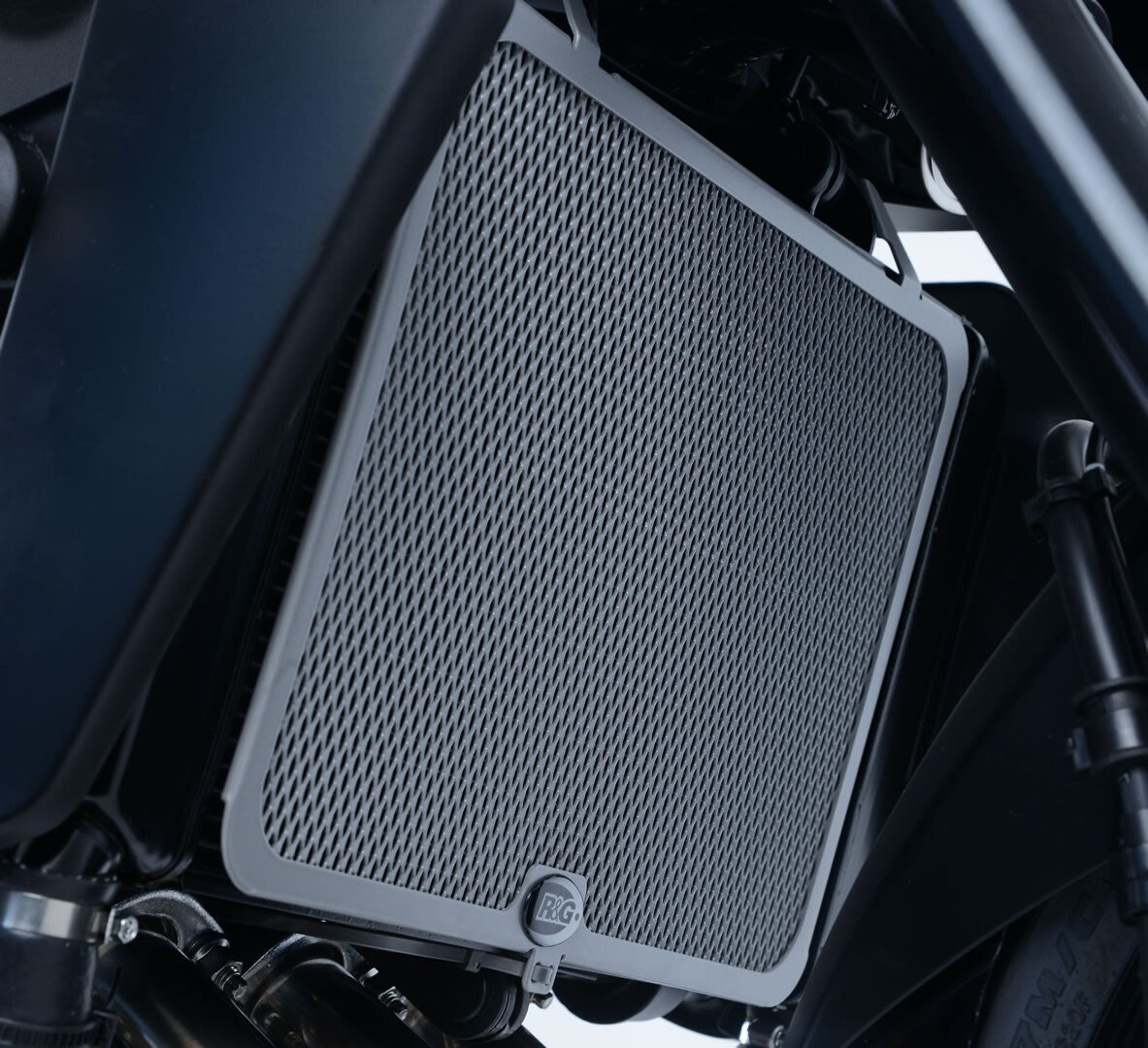 R&G Racing Radiator Guard Black for Yamaha MT-09 (FZ-09) 17-20/MT-09 SP 18-19/MT-09 Tracer (FJ-09) 15-18/Tracer 900 GT 18-20