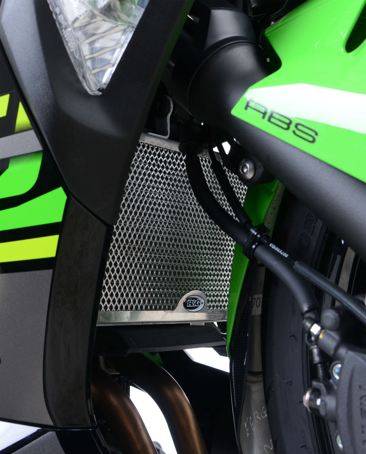 R&G Racing Radiator Guard Titanium for Kawasaki Ninja 250 18-20/Ninja 400 18-19/Z250 2019/Z400 19-20