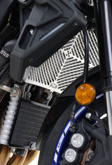 R&G Racing Radiator Guard Stainless Steel for Yamaha MT-10 16-20/YZF-R1 15-20/YZF-R1M 15-19