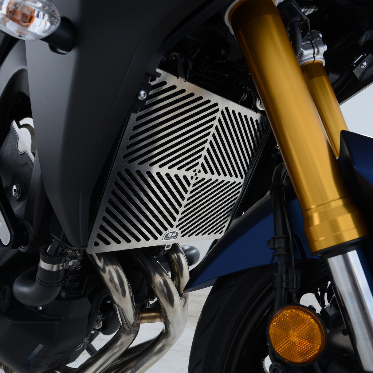 R&G Racing Radiator Guard Stainless Steel for Yamaha MT-09 (FZ-09) 17-20/MT-09 SP 18-19/Tracer 900 GT 18-20