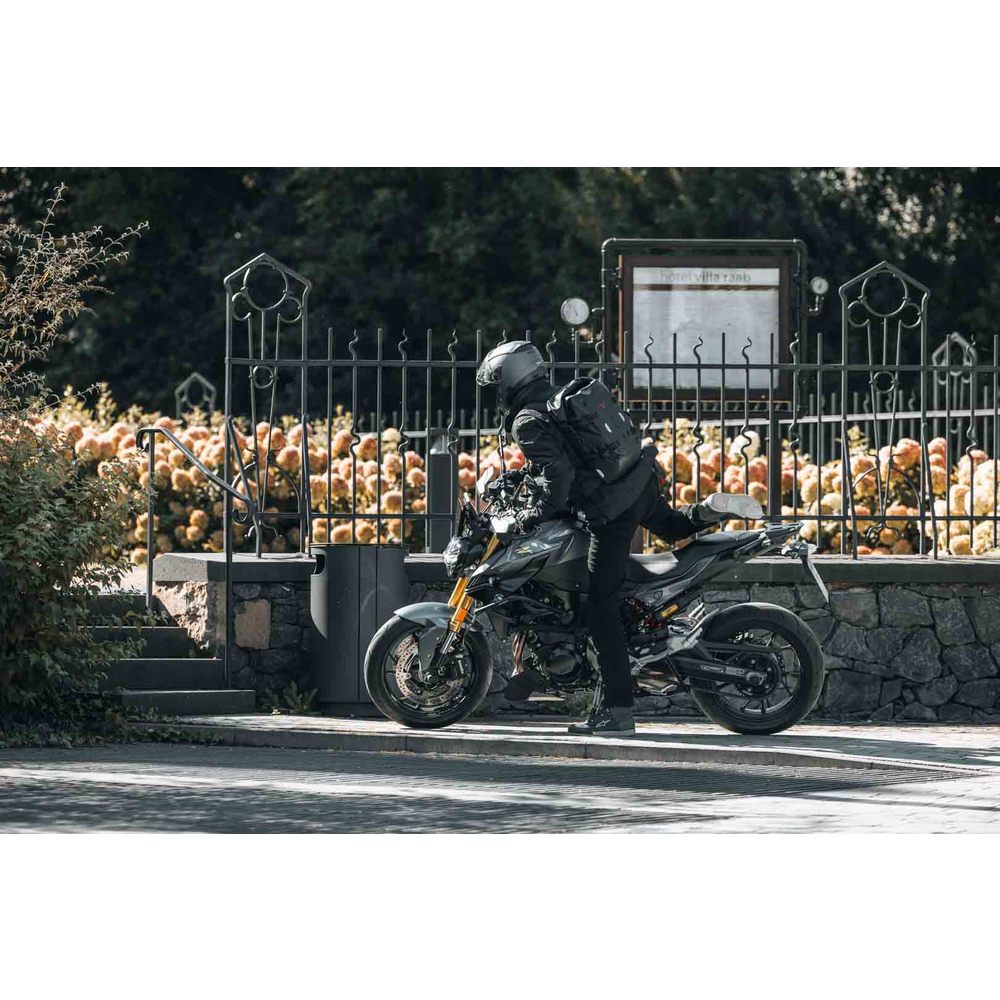 SW-Motech SW-BCWPB0000320000 Daily WP Black 22L Backpack