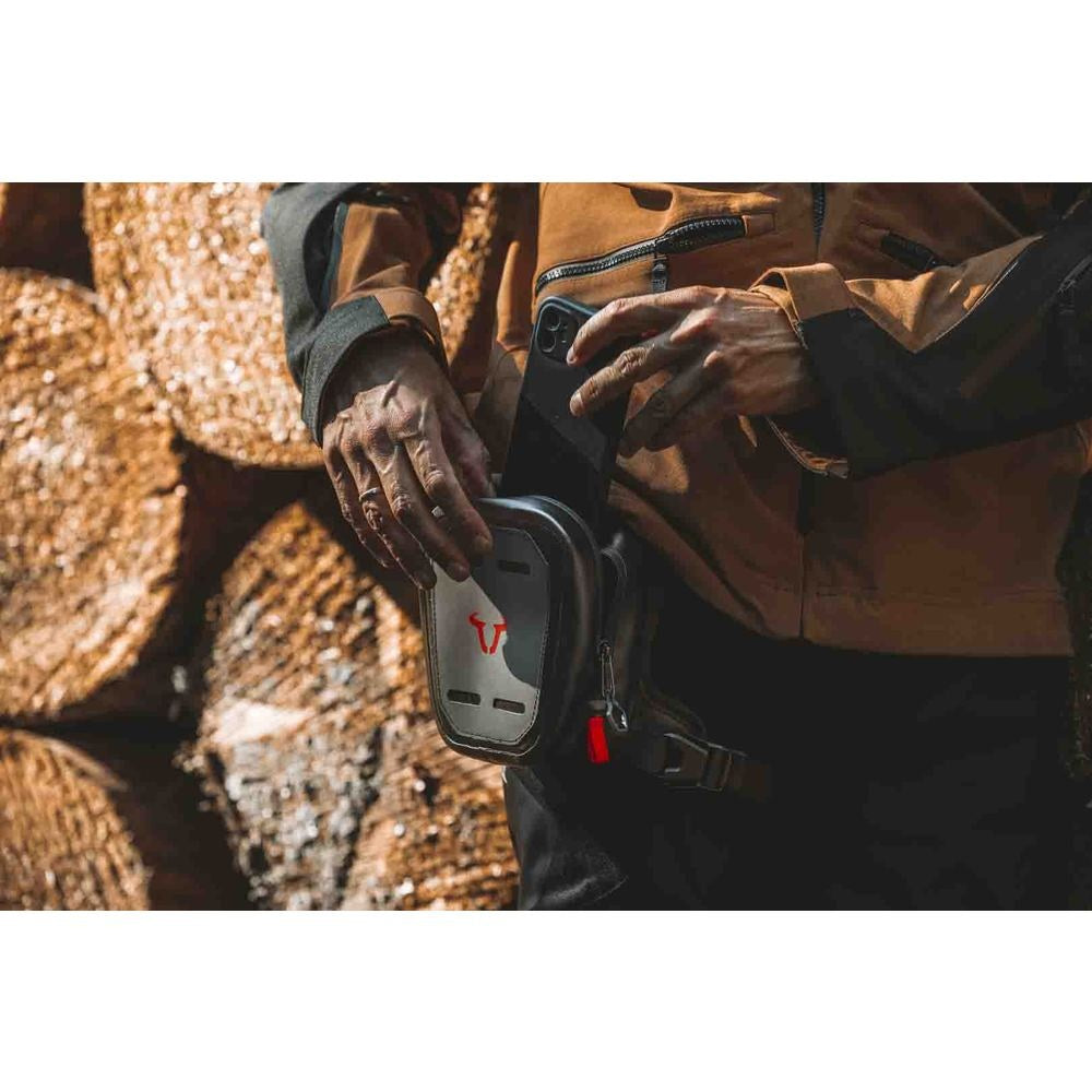 SW-Motech SW-BCWPB0002610000 Leg Bag WP Black