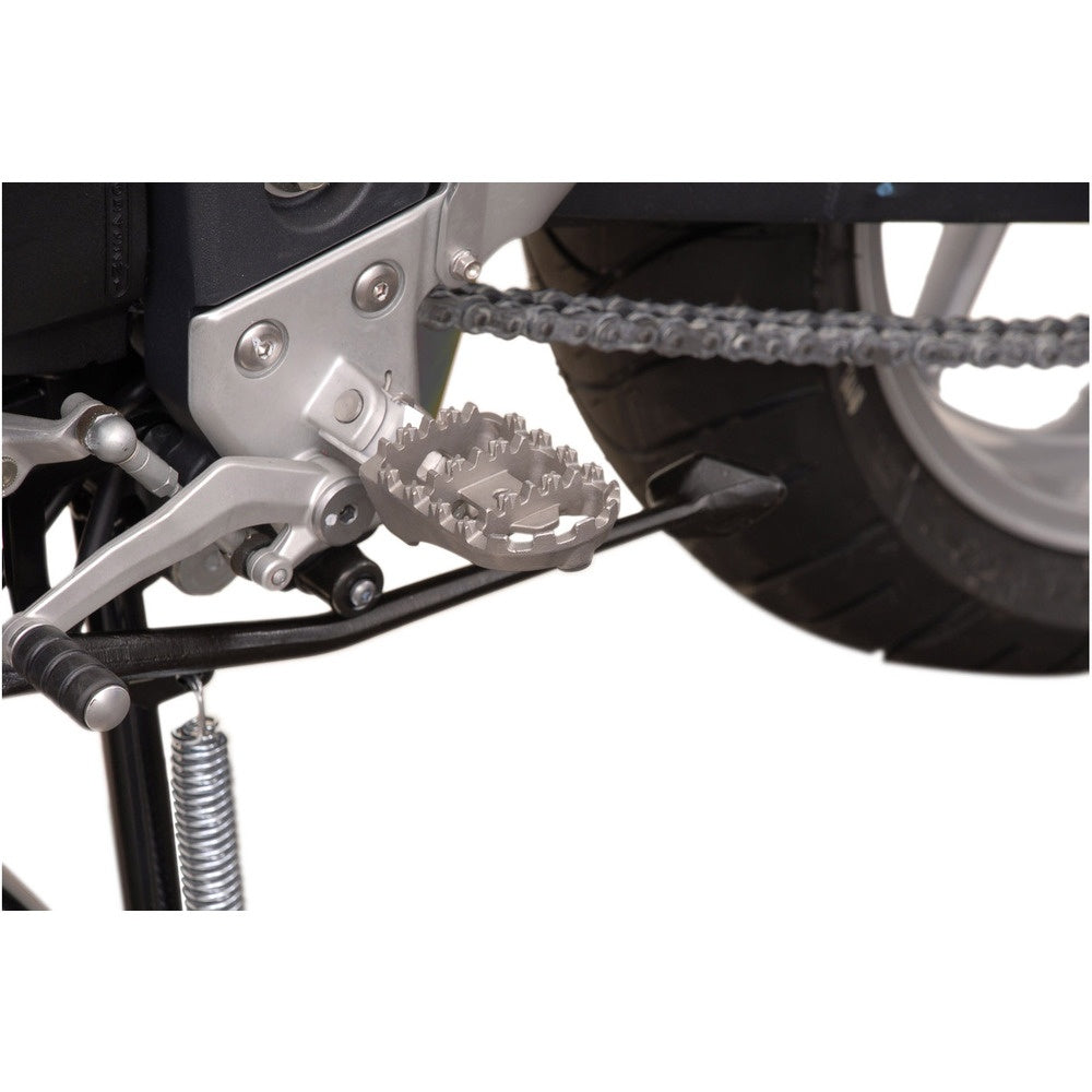 SW-Motech SW-FRS1101110001-S ION Footrest Kit Silver for BMW F 900 R/XR 19-Up/R NineT 14-Up/R 1200 R 11-14/Triumph Tiger 1050 06-12/Tiger 1050 SE 11-12/Tiger 1050 Sport 13-Up