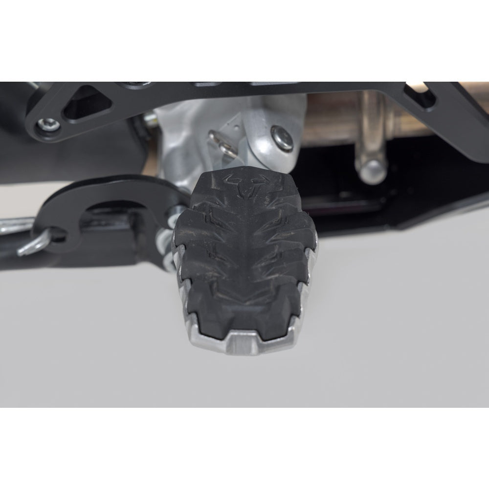 SW-Motech SW-FRS2211210201 EVO Footrest Kit Silver/Black for Ducati Multistrada V2/S/Multistrada V4/Pike Peak 21-Up/DesertX/Multistrada V4 Rally 22-Up